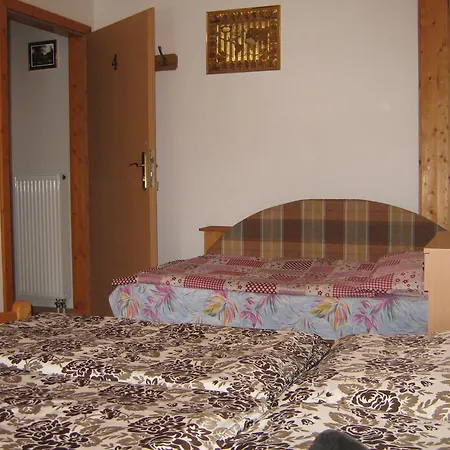 Guest house Pod Dobakom Lazisko