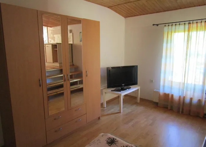 Pod Dobakom 3* Lazisko